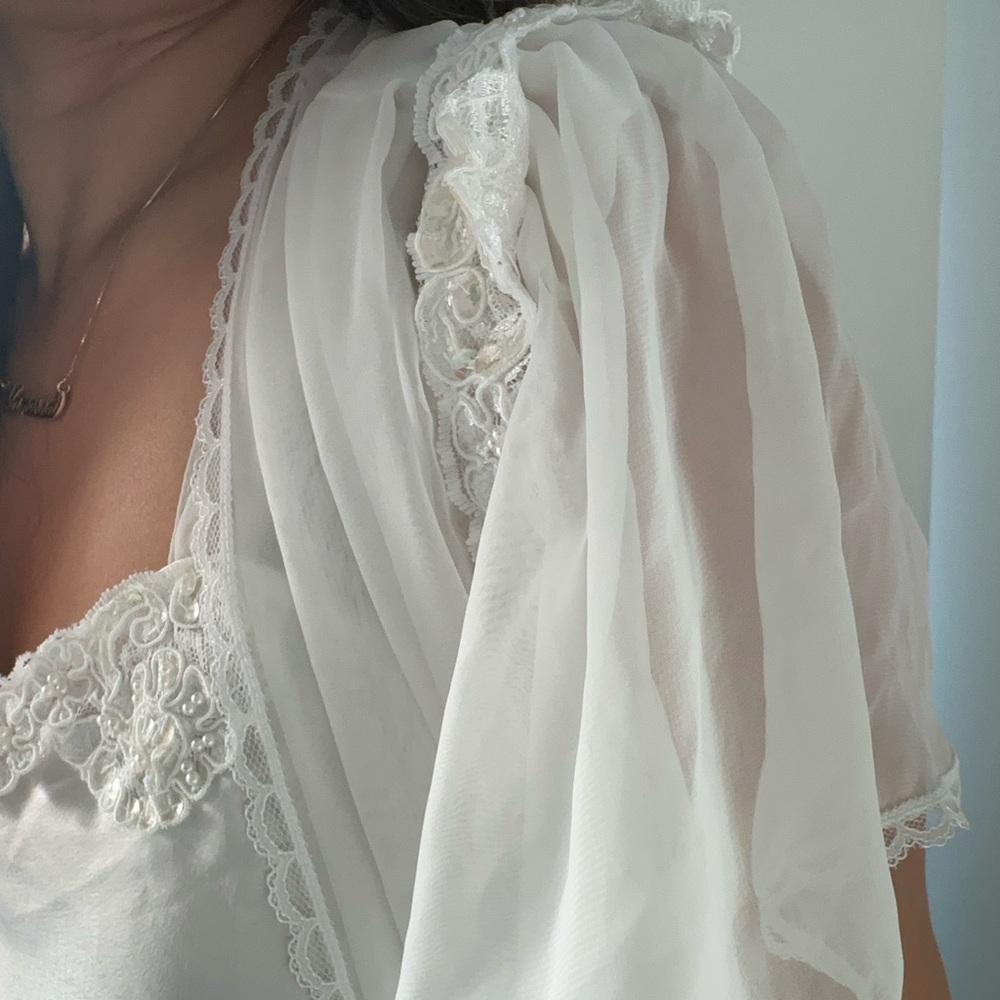 Amelia’s • Bridal Peignoir Set